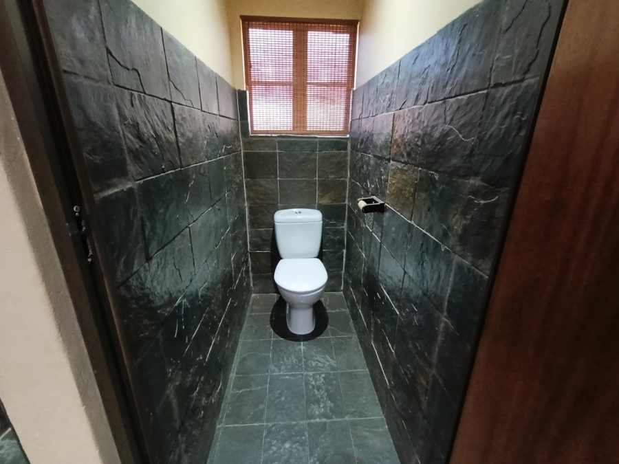  Bedroom Property for Sale in Willows Free State